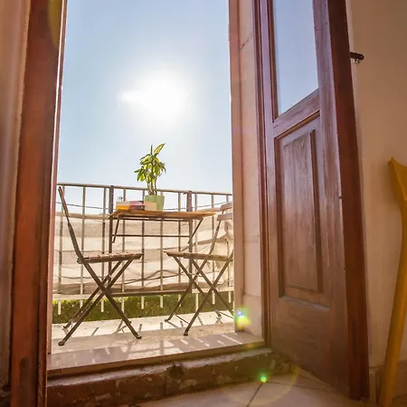 안치 게스트하우스 3*