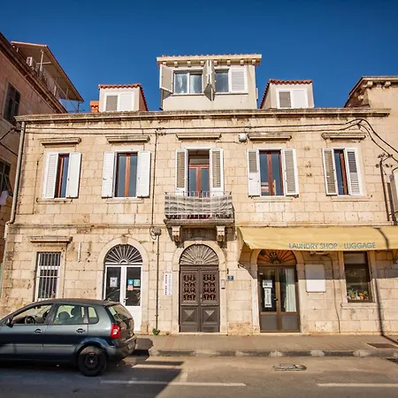 Anchi Πανσιόν 3*