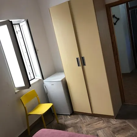 アンチ 3*